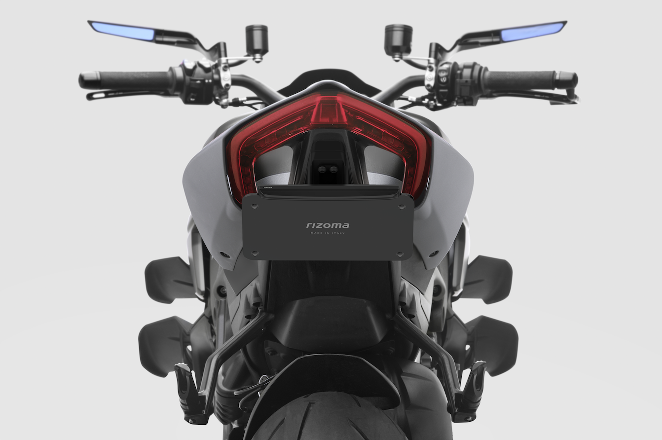 Flat-Out Fender Eliminator