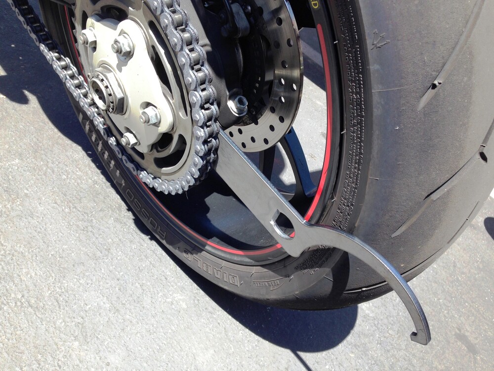 DSS CHAIN ADJUSTING TOOL