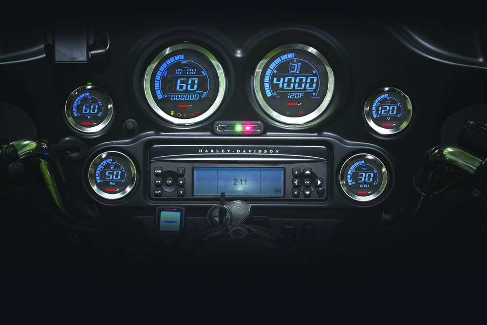 KOSO DIGITAL GAUGE CLUSTER SILVER BEZEL 04-13 FLHT AND FLTR