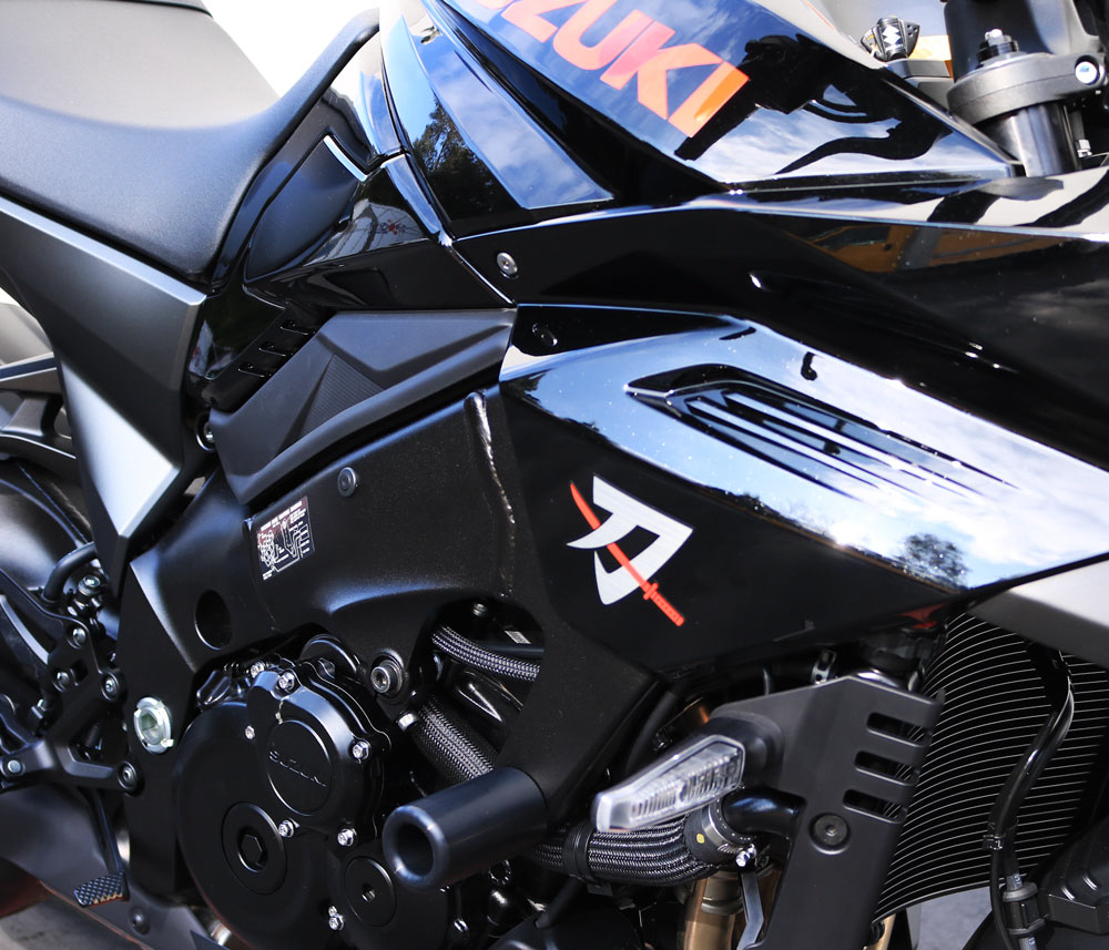 FRAME NO CUT SLIDERS BLACK SUZ