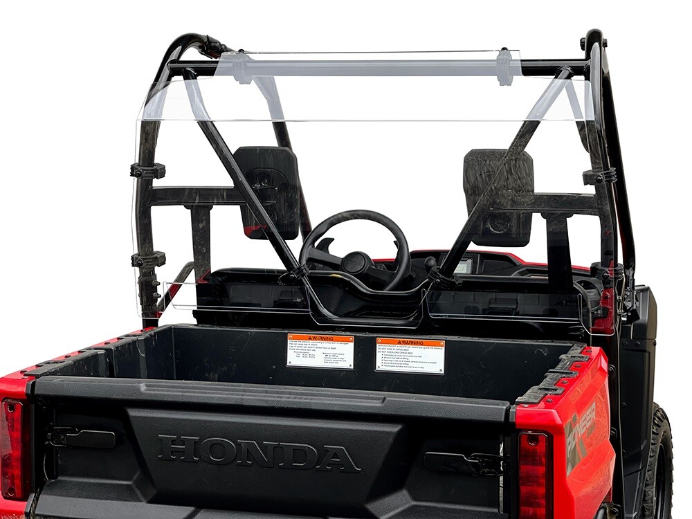 SPIKE REAR WINDSHIELD W/VENT CLR