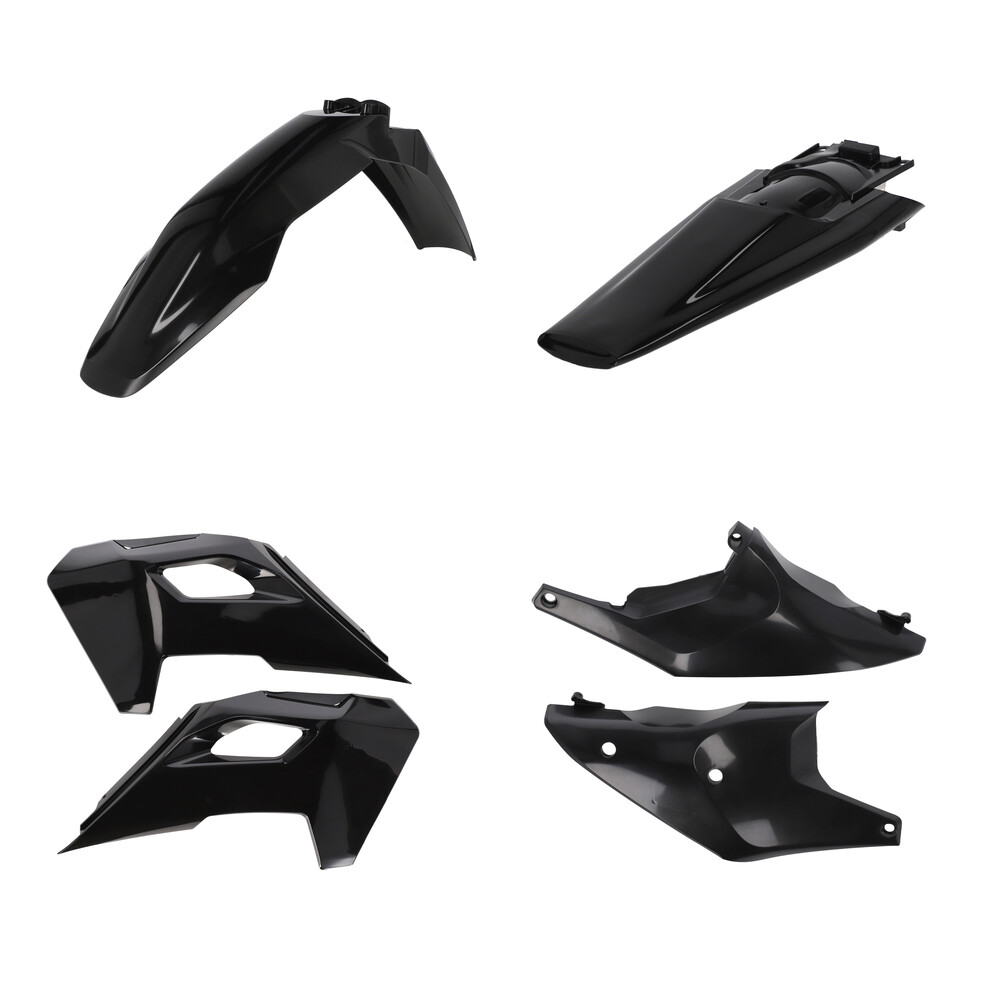 PLASTIC KIT HUS BLACK