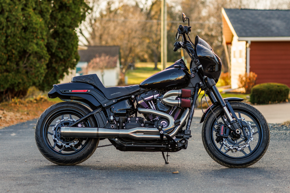 Firebrand Grand Prix 2-1 Black M8 Softail `18-23 W/Fwds