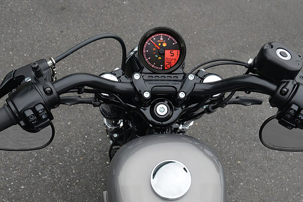 KOSO SPEEDO / TACH BLK BEZEL LCD COLOR CHANGE DISPLAY