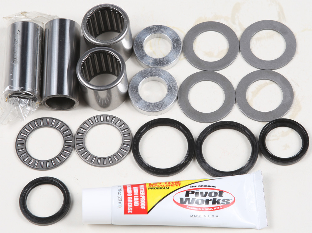 PIVOT WORKS SWINGARM KIT