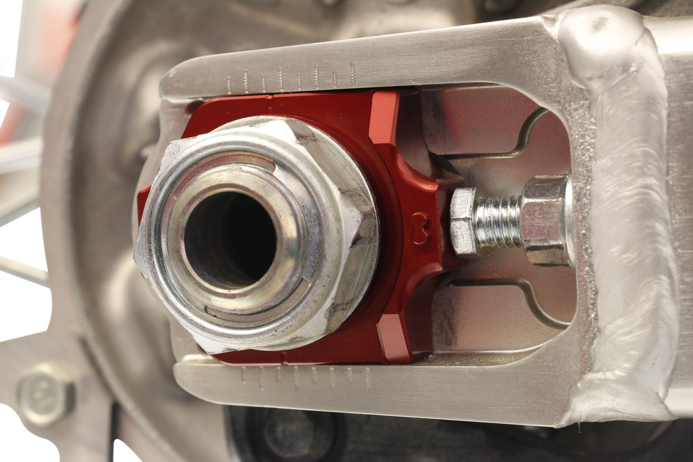 WORKS AXLE BLOCKS ELITE HON RED