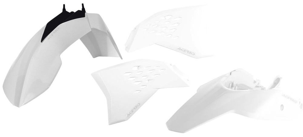 PLASTIC KIT WHITE