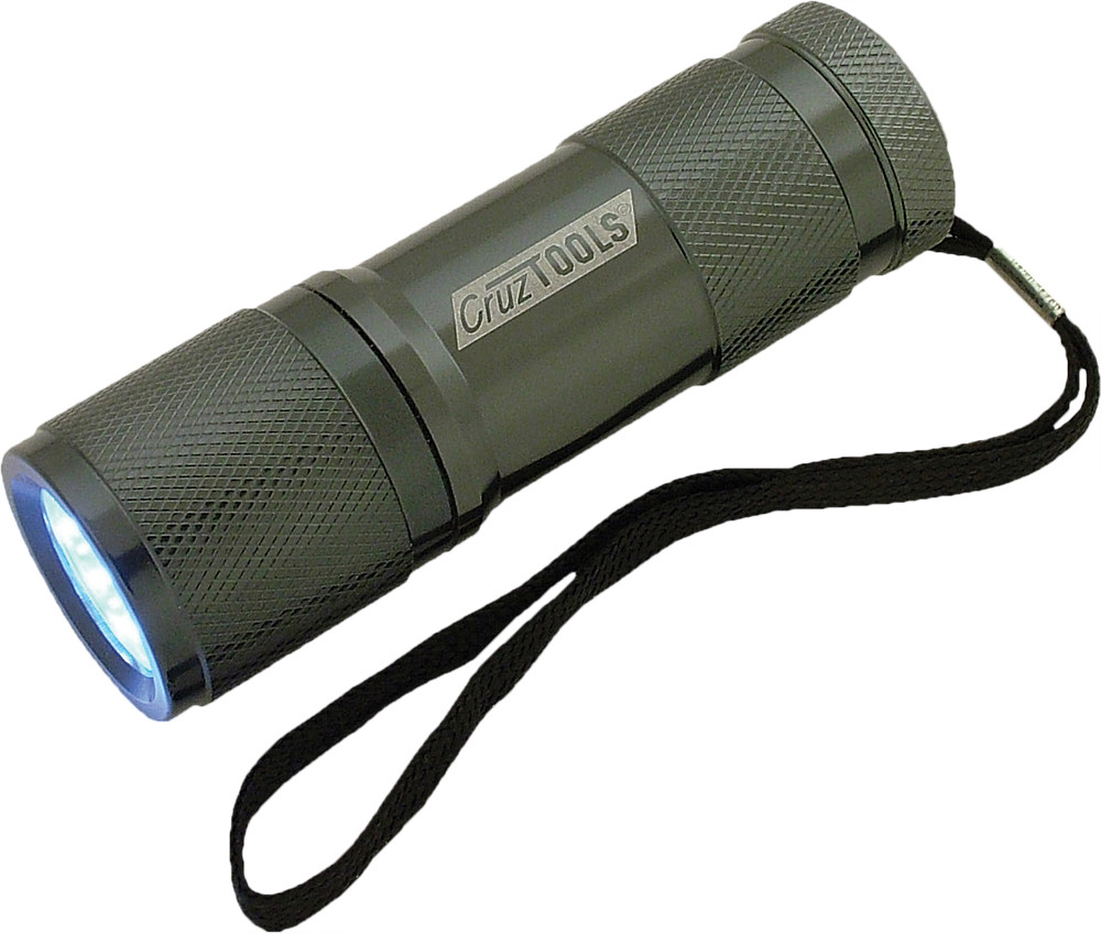 SUPERBRIGHT 9-LED FLASHL IGHT