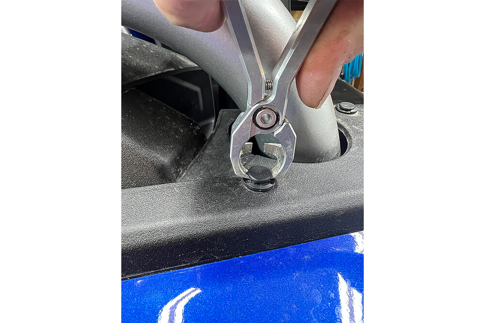 MOTION PRO PINKLAW BODY WORK PLASTIC RIVET REMOVAL TOOL