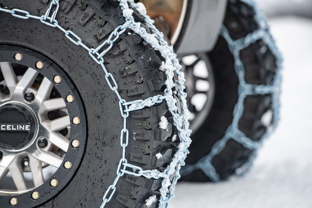 SEDONA DIAMOND V-BAR SNOW CHAINS 30" 30X10-14 AND 30X10-15