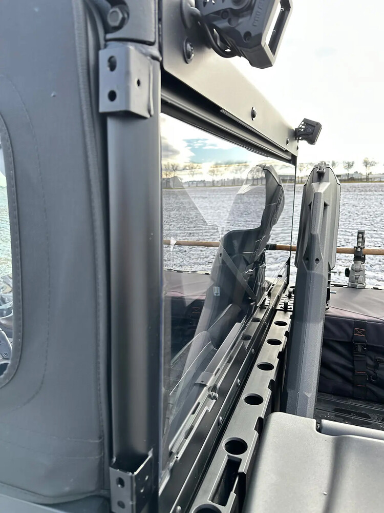Kolpin Rear Windshield Panel Pol