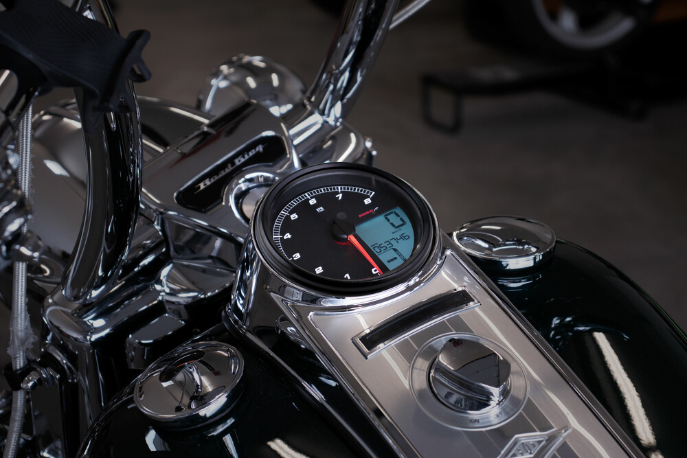 KOSO HD-05 4.5" GAUGE BLACK BEZEL `12-17 FXD 11-12FXST 14-22FLHR