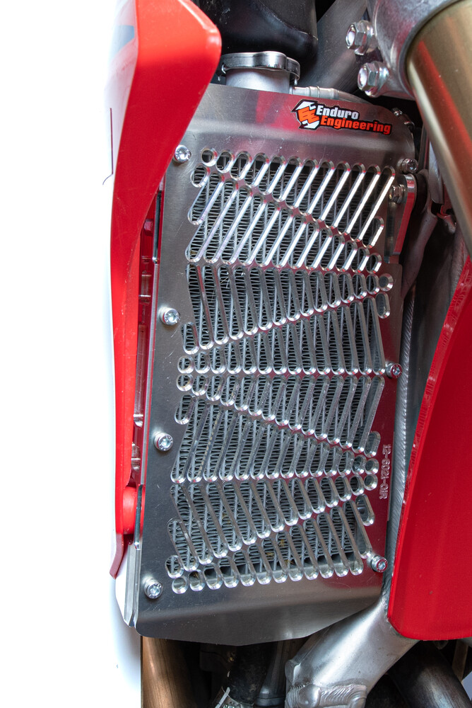 ENDURO ENGINEERING BILLET RADIATOR GUARD HON