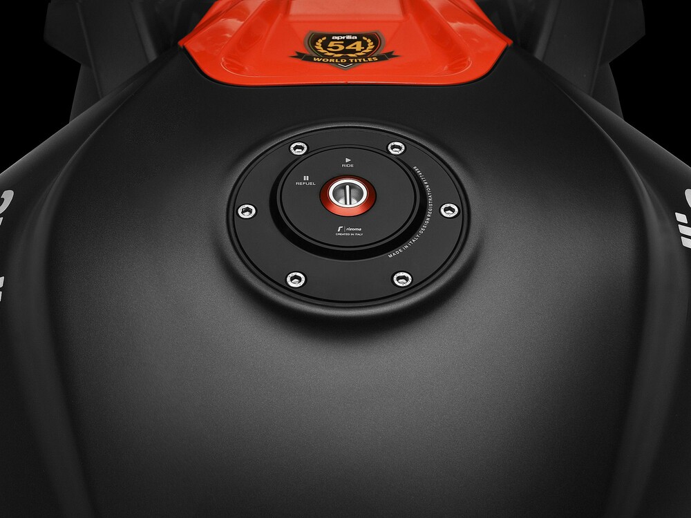 RIZOMA GAS CAP LOCKING BLACK APR