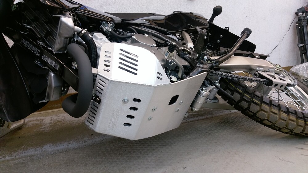 DEVOL SKID PLATE
