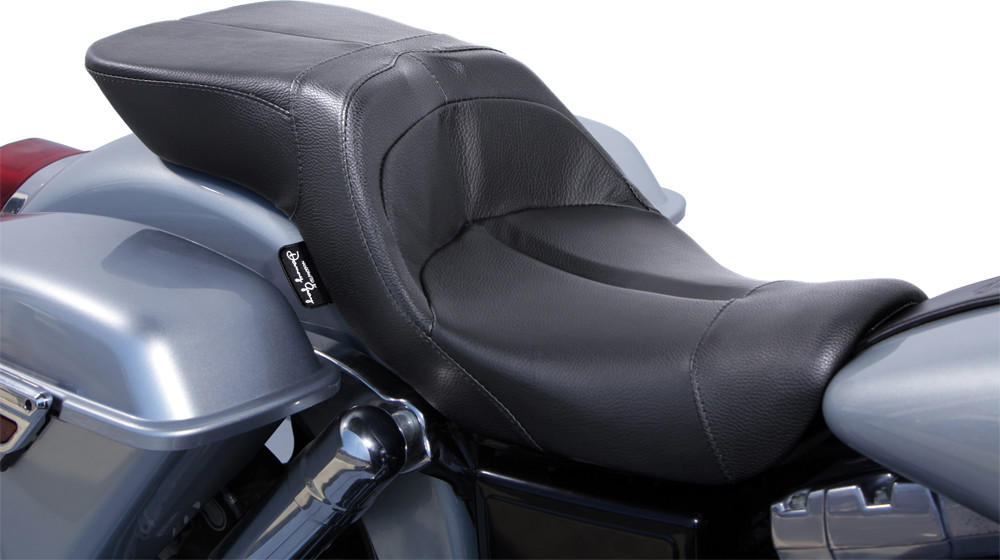 DANNY GRAY TOURIST 2-UP LEATHER SEAT FXD `06-17