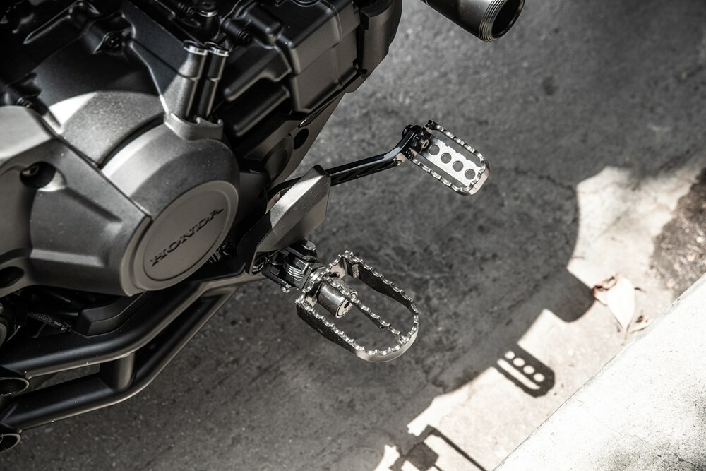 BURLY BRAND MX STYLE STYLE FOOT PEGS RIDER BLACK
