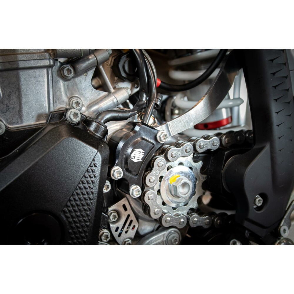 ENDURO ENGINEERING CLUTCH CYLINDER GUARD HUS/KTM