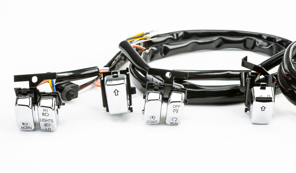 HARDDRIVE HBAR SWITCH KIT CHR/BLK LETTRS XL 07-13 FX 07-11 SOFTAIL