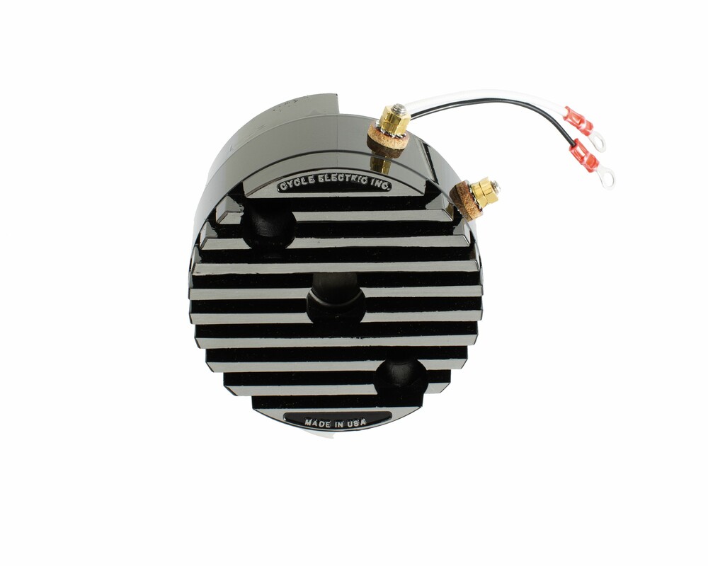 Variable Amperage Generator with Built-In Regulator