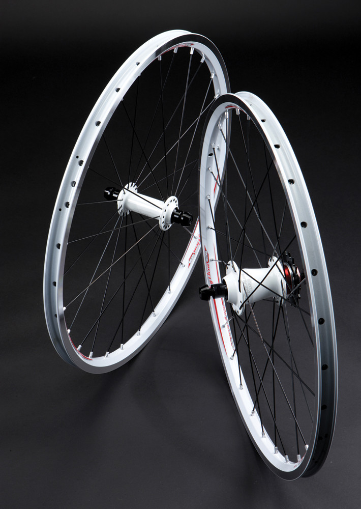Crupi Rhythm Mini 20x1 1/8 24h Wht