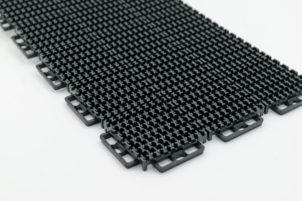 PROTECH XT FLOORING TRACTION BLK 8 PC