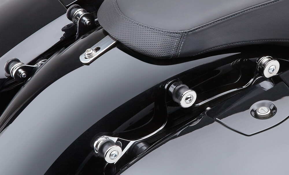 COBRA BACKREST DOCKING KIT CHROME CHIEFTAIN 14-22