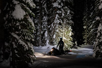 MOUNTAIN LAB X2000 Lumen Flashlight Kit