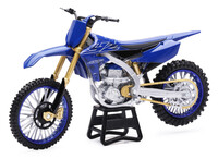 NEW RAY TOYS 1:6 SCALE YAMAHA YZ450F DIRT BIKE