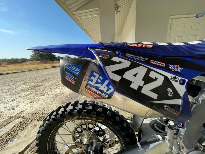 RS-12 Muffler Decals