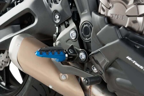 PUIG Hi-Tech Footpegs