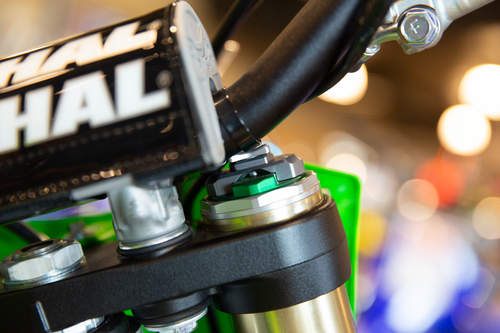 MOTION PRO COMPRESSION ADJUSTER SHOWA FORKS SHORT