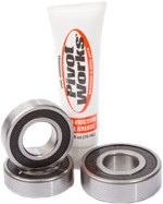 PIVOT WORKS Wheel Bearing & Seal Kit