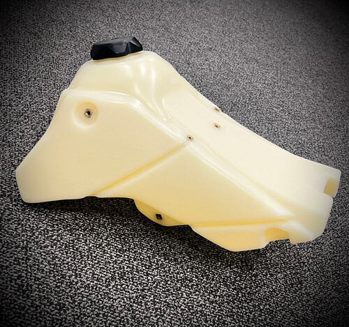IMS FUEL TANK NATURAL 2.7 KAW KLX300