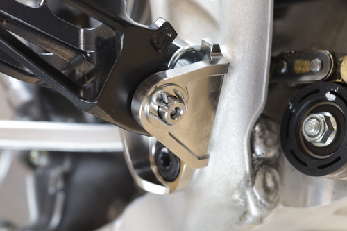 WORKS CONNECTION Offset Footpeg Mounts