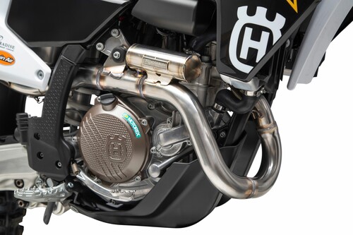YOSHIMURA RS-12 Signature Series Exhaust