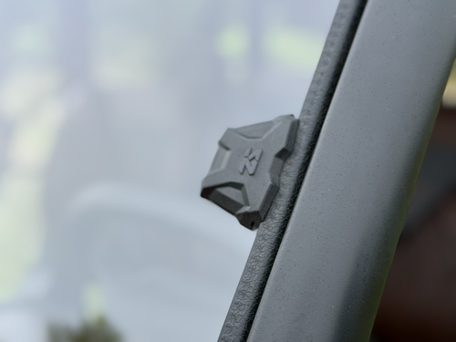 SEIZMIK VERSA VENTED WINDSHIELD UV RESISTANT