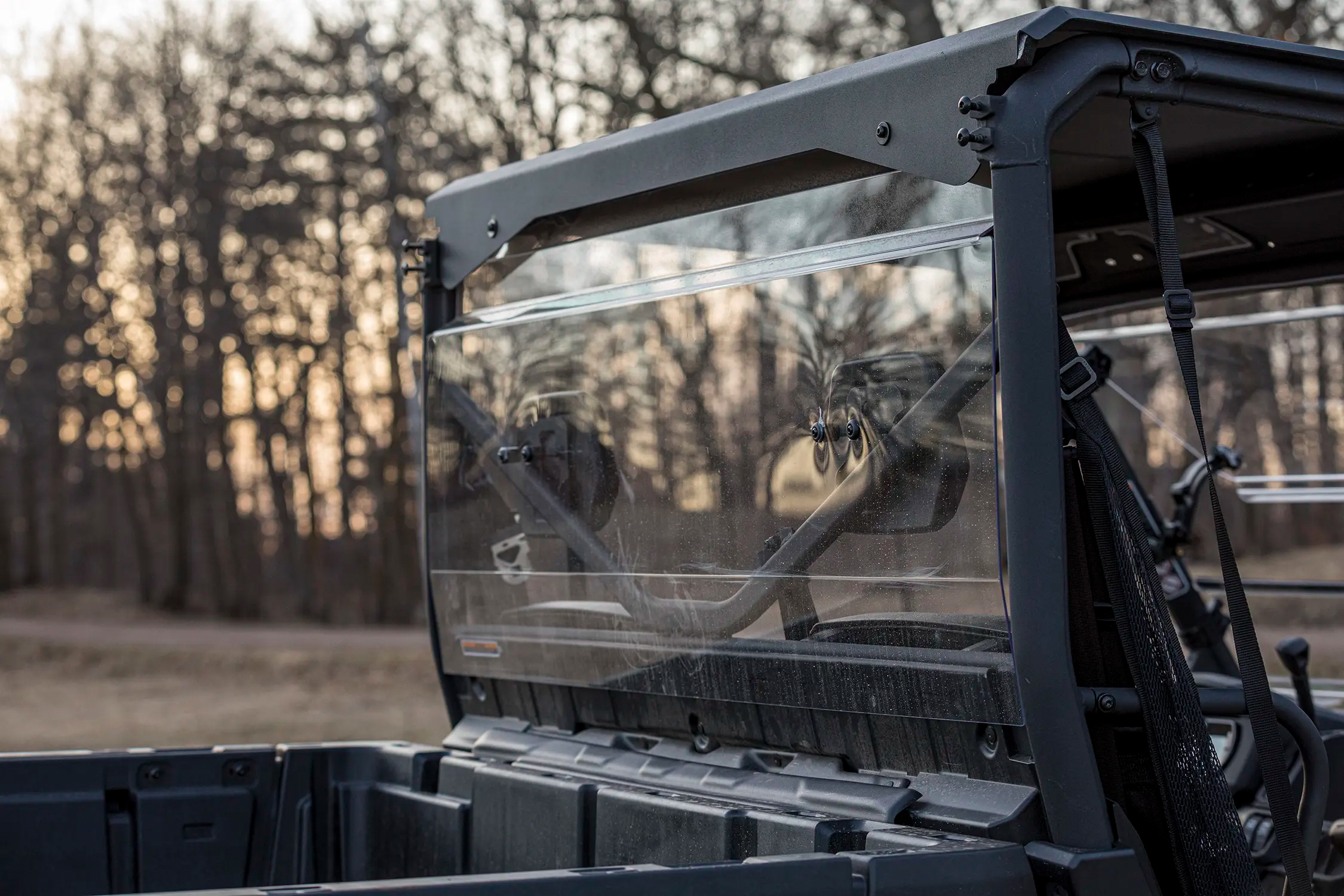 Rear Windshield Panels