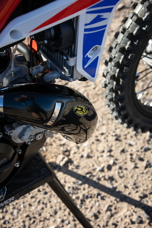 Carbon Fiber Pipe Guard