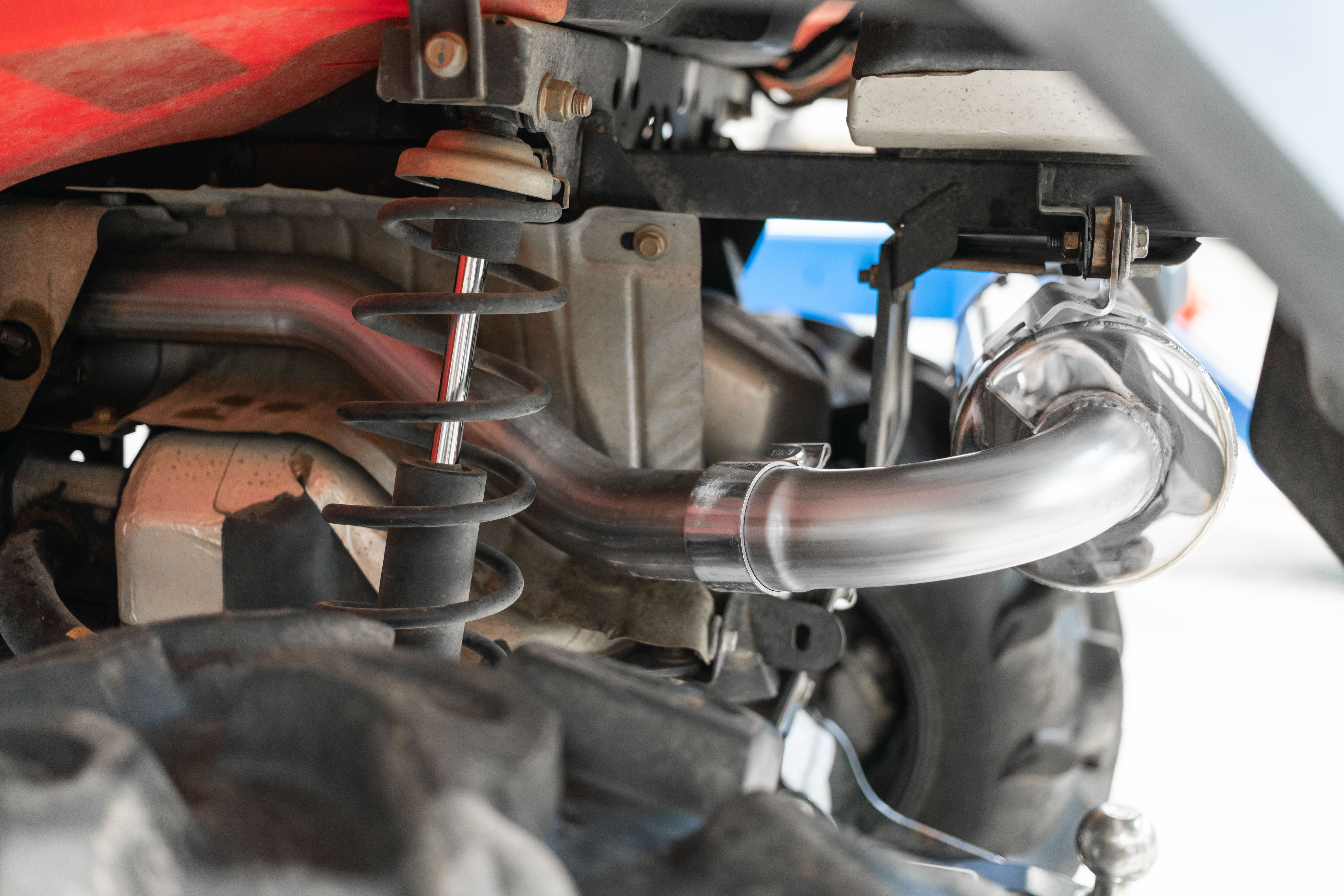 MBRP AT-9214PT Single Slip-On System with 5-Inch Performance Muffler for Can-Am Outlander