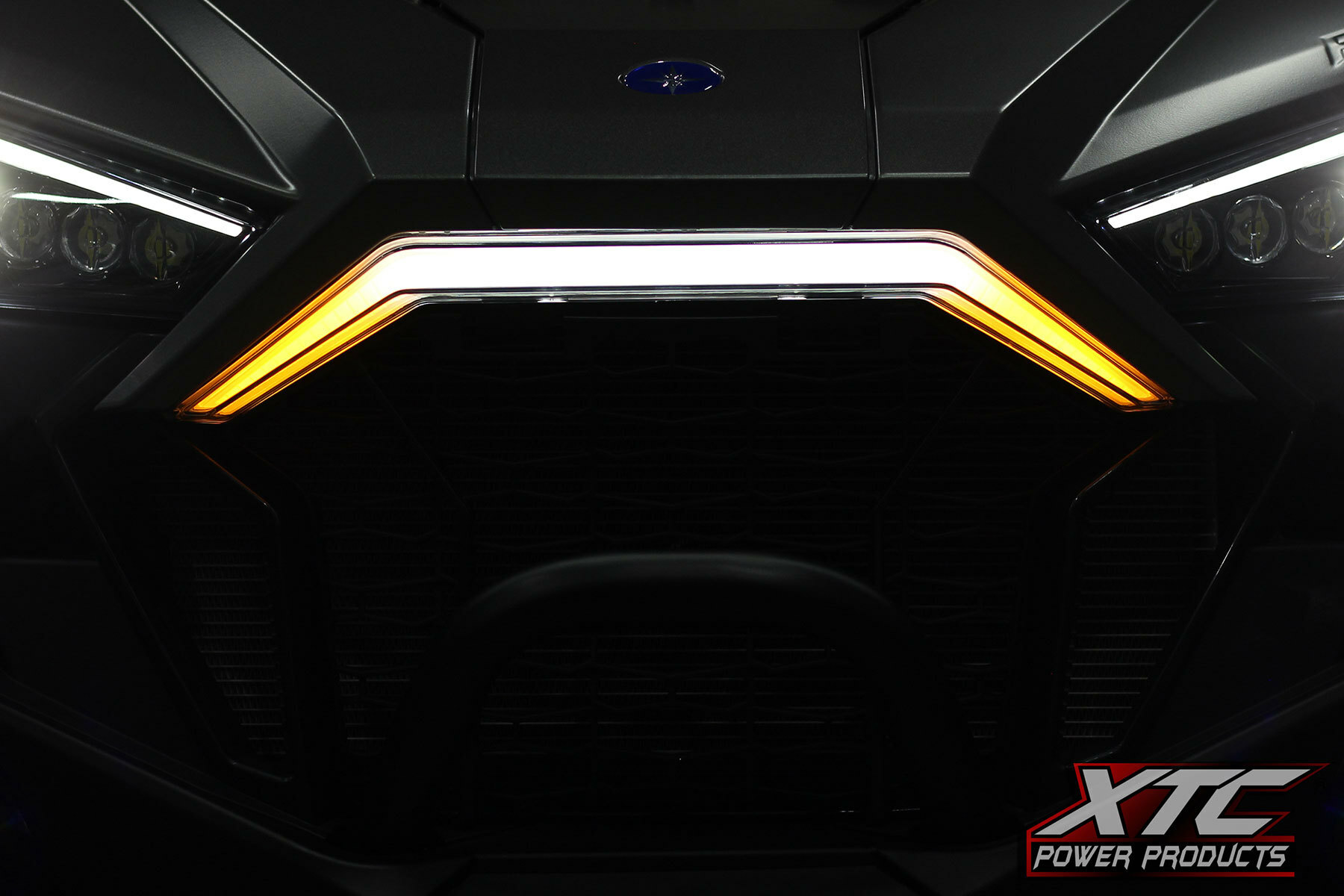 Front Signature Light and Accents