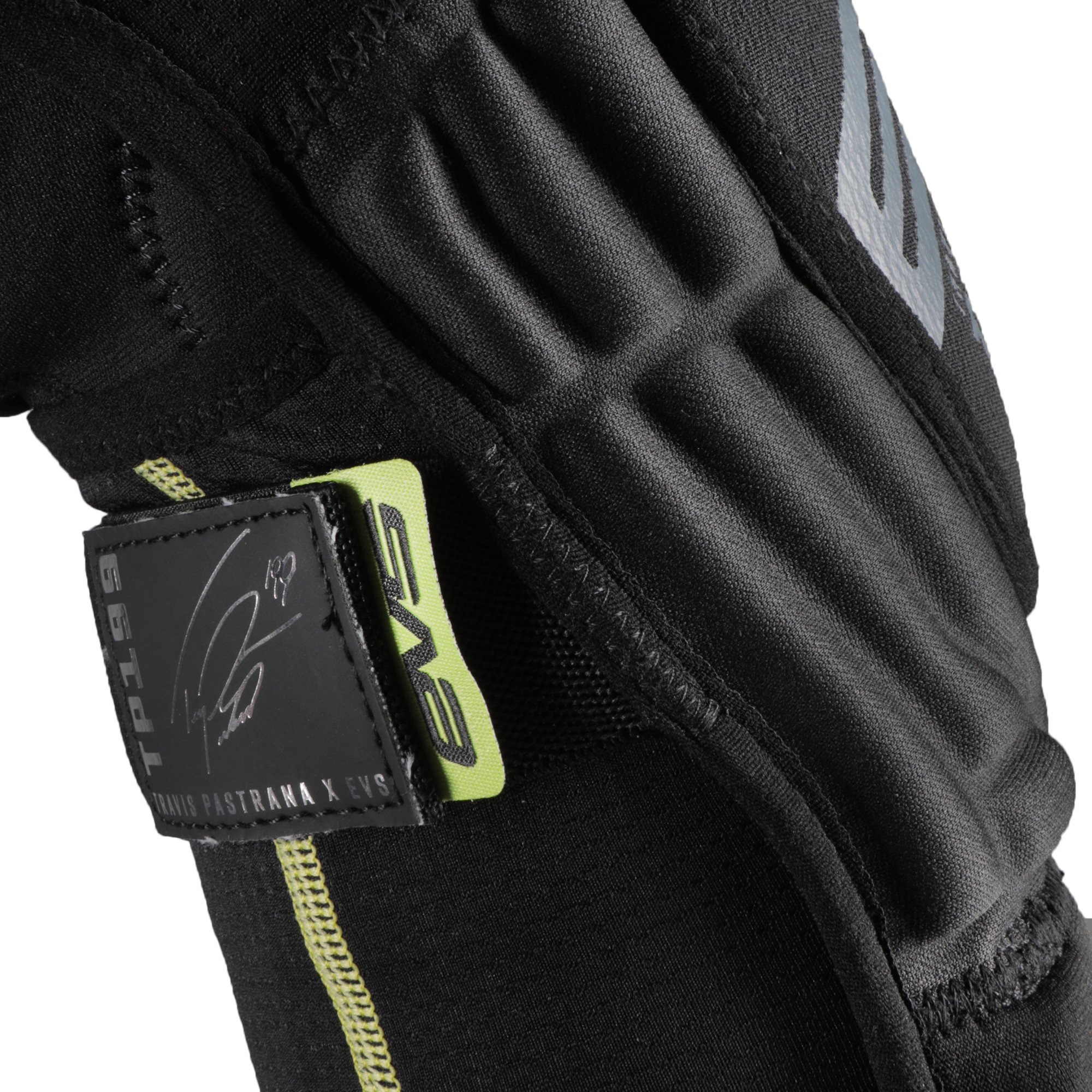 TP199 Knee Guards