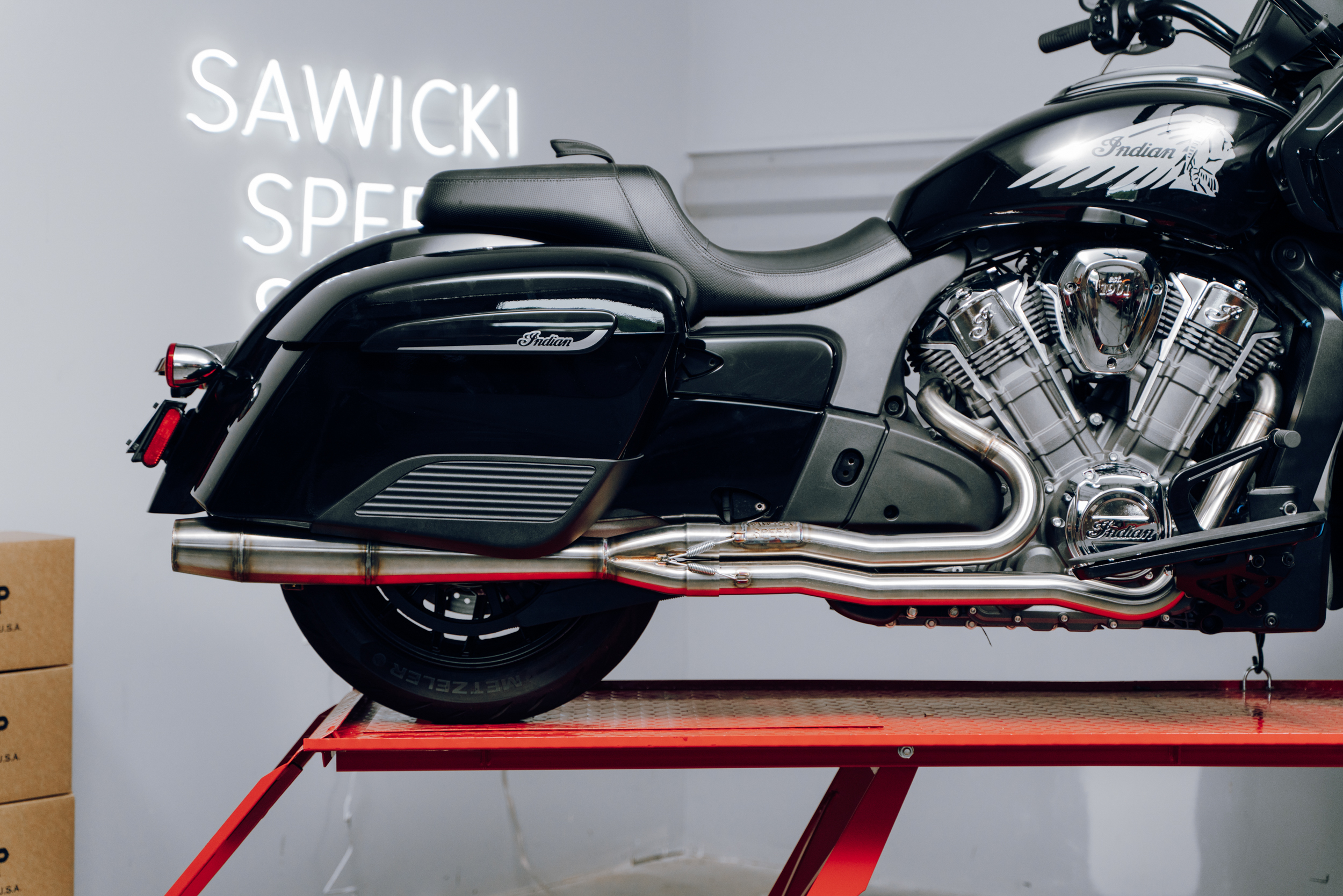 SAWICKI Indian Challenger Full Length Cannon Exhaust - View 1