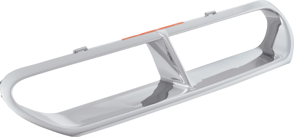 SHOW CHROME (NEW) Fairing Vent Trim - View 1