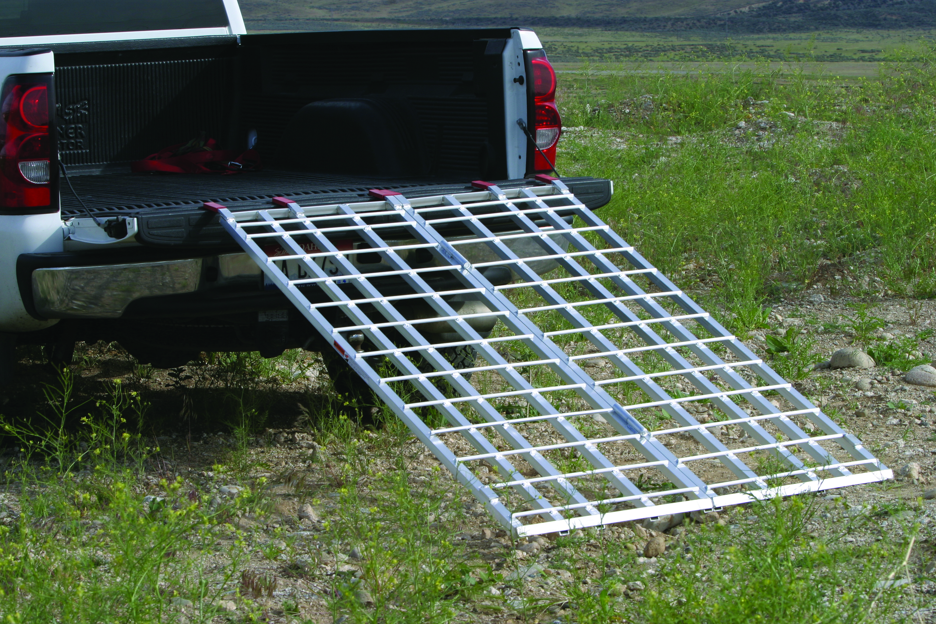 OPEN TRAIL Aluminum Bi-Fold ATV Ramp - View 1